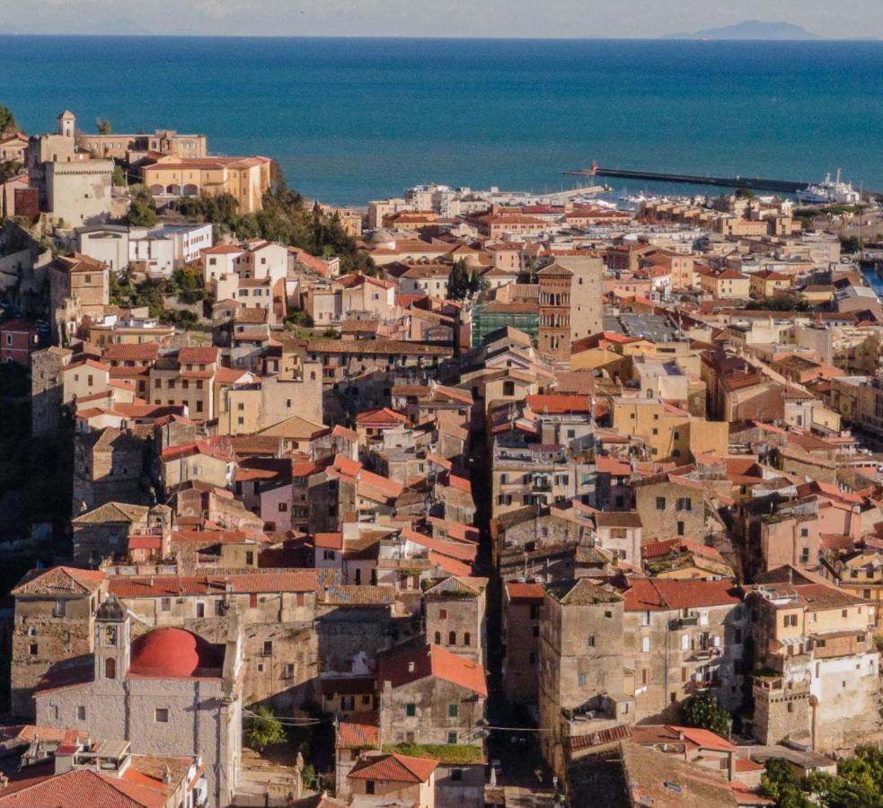 Torrione San Giovanni II テッラチーナ エクステリア 写真
